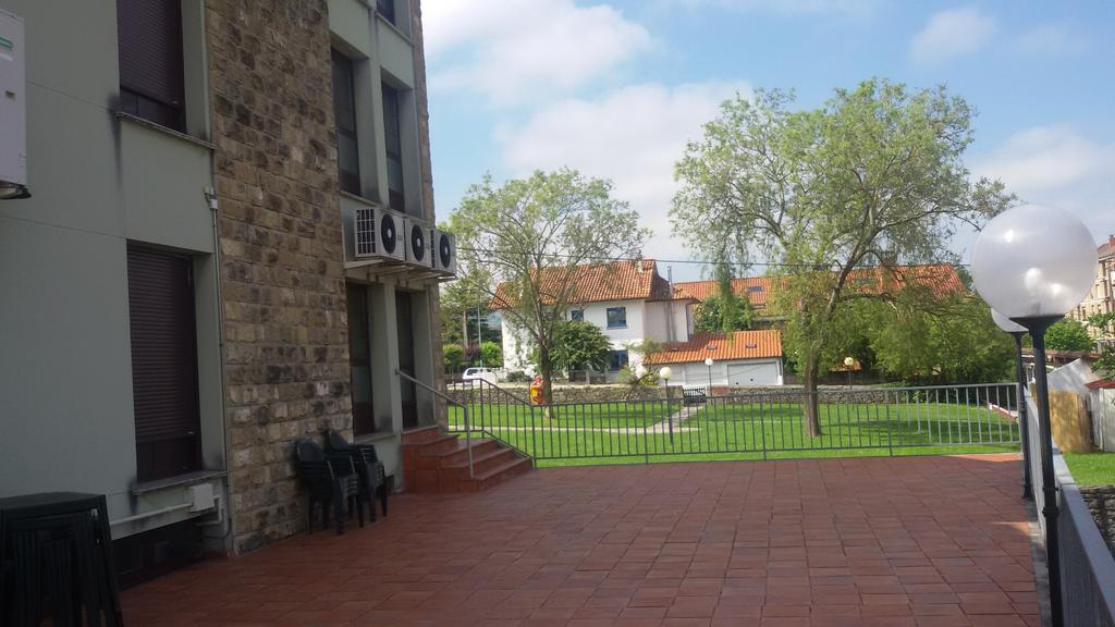 Hotel Alameda ビリャビシオサ エクステリア 写真